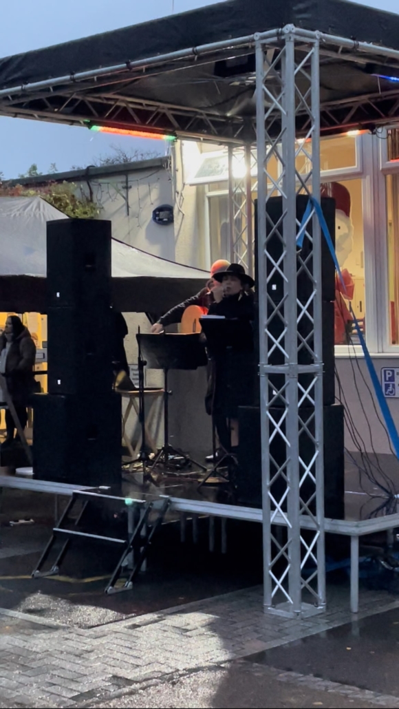 Rotherham Christmas lights switch on – Rotherham Metropolitan